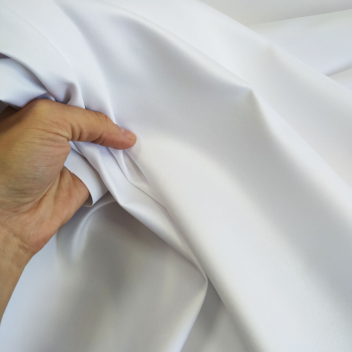 Сатин 220 см отбеленный