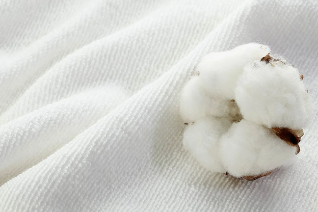 Преимущества и недостатки натуральных и синтетических тканей